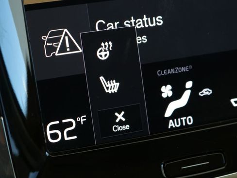 Used 2021 Volvo XC90 T6 Momentum image 52