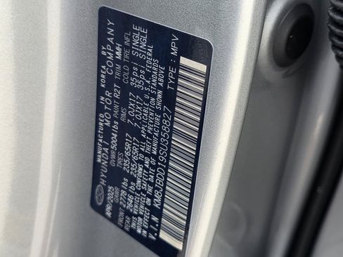 Used 2025 Hyundai Tucson Blue AWD/4WD image 21