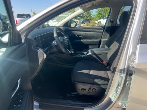 Used 2025 Hyundai Tucson SEL FWD image 23