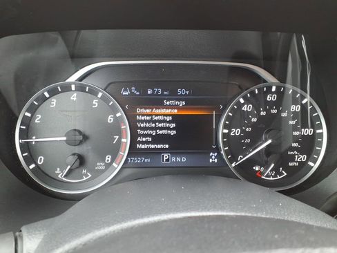 Used 2023 Nissan Titan SV w/ SV Convenience Package AWD/4WD image 30