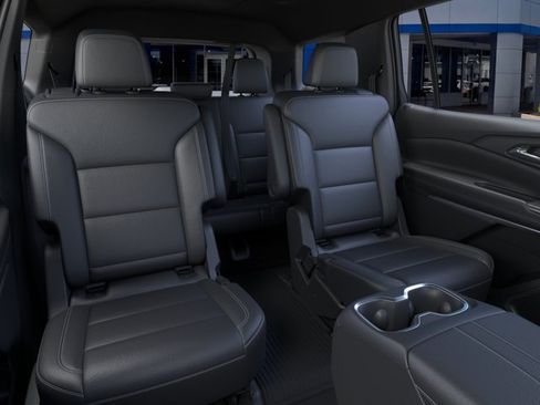 New 2026 Chevrolet Traverse LT w/ Driver Confidence Package FWD image 17