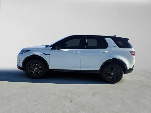 Used 2024 Land Rover Discovery Sport Dynamic SE AWD/4WD image 2