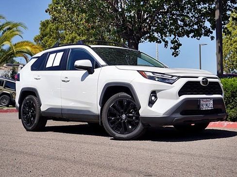 Used 2024 Toyota RAV4 XLE Premium FWD image 2