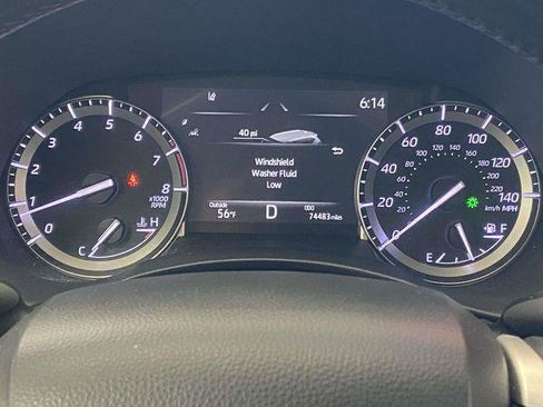 Certified 2022 Toyota Highlander XLE image 28