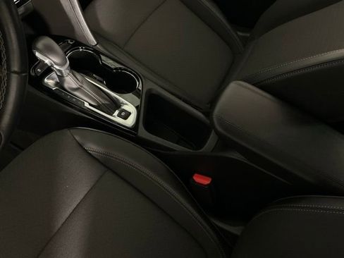 Used 2023 Buick Encore GX Select w/ Sport Touring Package FWD image 16