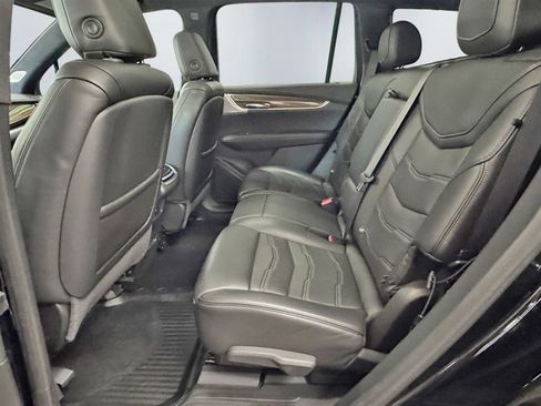 Used 2020 Cadillac XT6 Premium Luxury w/ Platinum Package AWD/4WD image 26