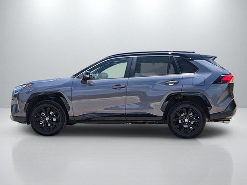 Used 2022 Toyota RAV4 XSE AWD/4WD image 8
