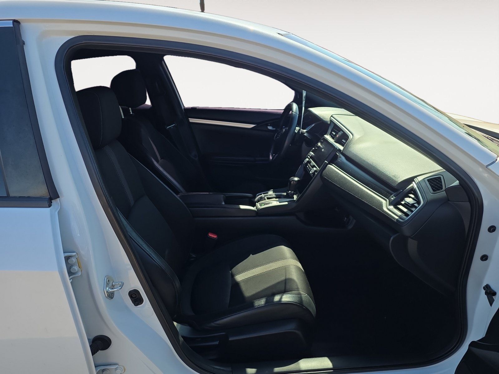 Used 2021 Honda Civic Sport image 10