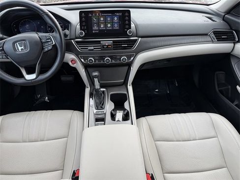 Used 2022 Honda Accord EX-L image 10