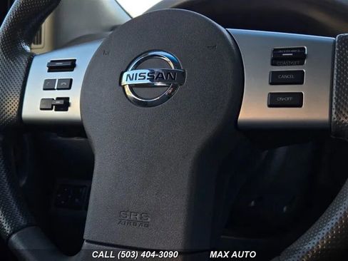 Used 2020 Nissan Frontier SV image 28