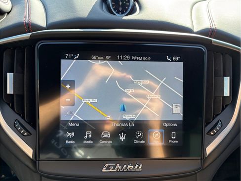 Used 2019 Maserati Ghibli S GranLusso image 32