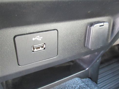 Used 2020 Ford F250 XL w/ Power Equipment Group image 22