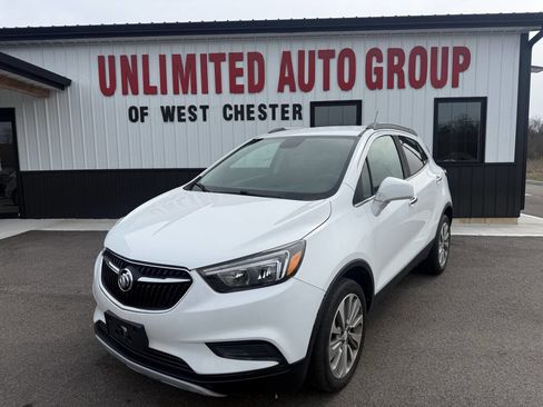 Used 2020 Buick Encore Preferred image 1