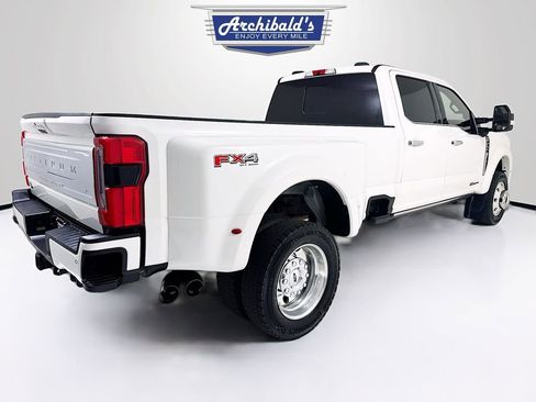 Used 2024 Ford F450 Platinum w/ FX4 Off-Road Package AWD/4WD image 7