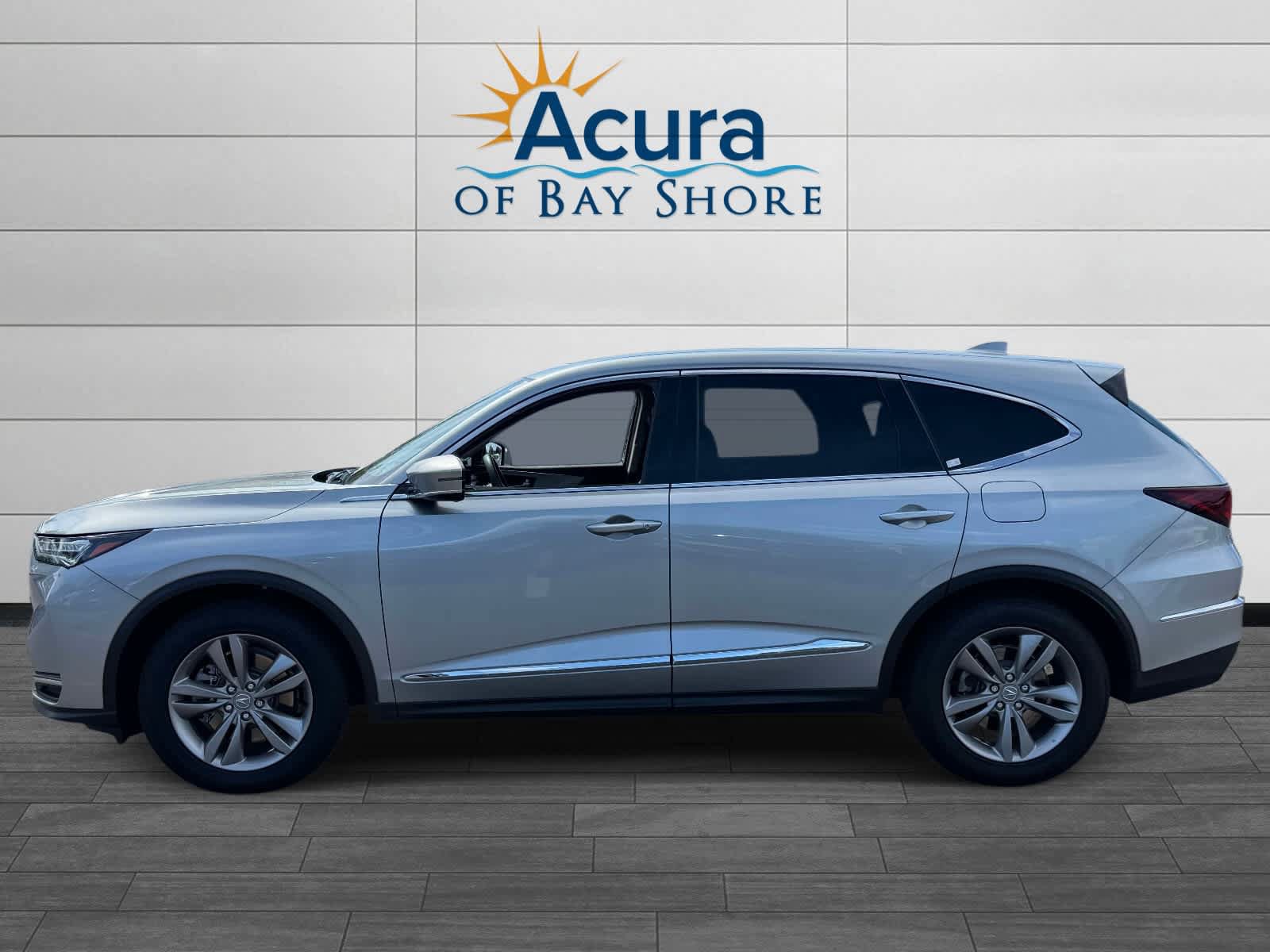 Certified 2026 Acura MDX SH-AWD image 4