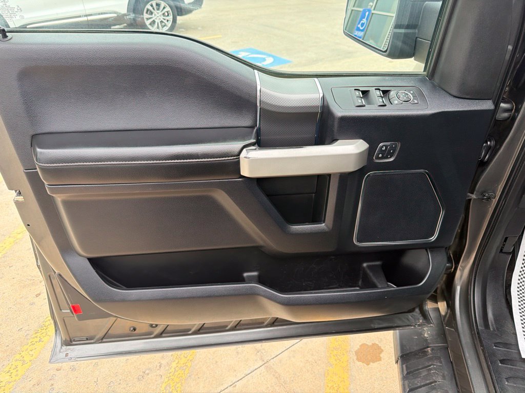 Used 2016 Ford F150 Lariat AWD/4WD image 10