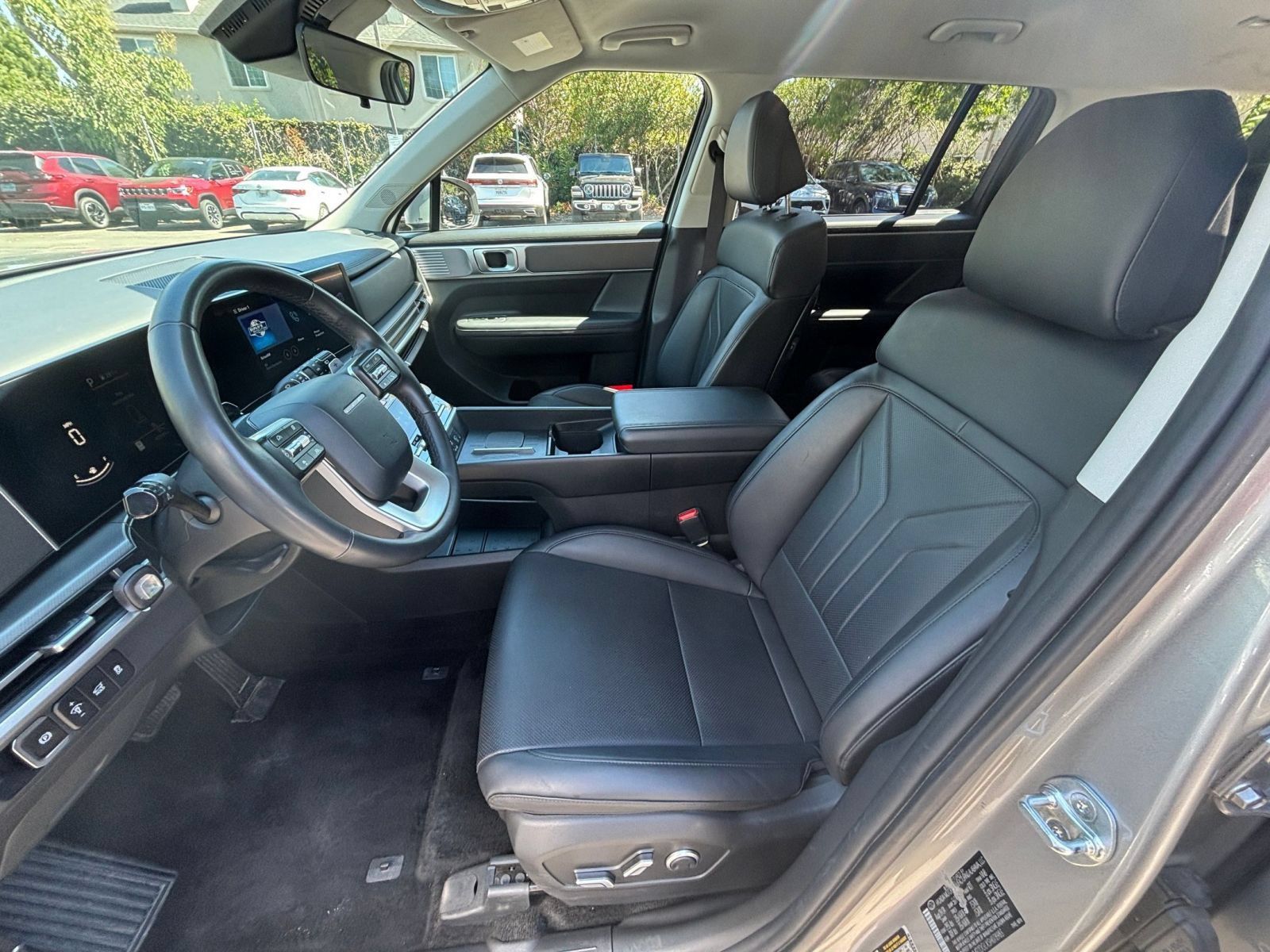 Used 2025 Hyundai Santa Fe SEL AWD/4WD image 28