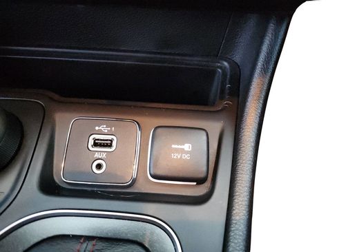 Used 2022 Jeep Cherokee Trailhawk image 36