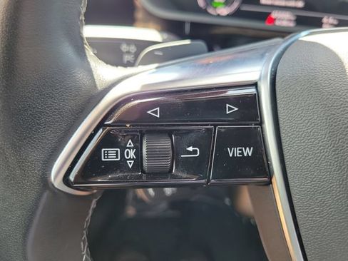Used 2023 Audi e-tron Chronos AWD/4WD image 5