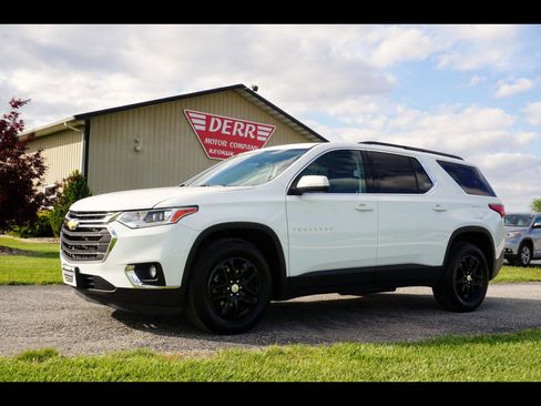 Used 2021 Chevrolet Traverse LT AWD/4WD image 1
