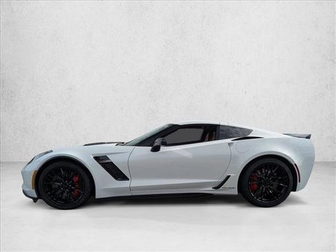 Used 2017 Chevrolet Corvette Z06 image 9