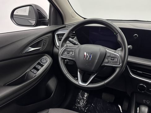 Used 2024 Buick Encore GX Preferred FWD image 27