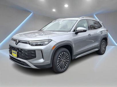 New 2025 Volkswagen Tiguan S