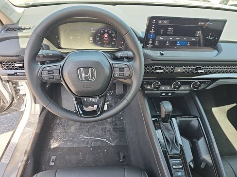 New 2026 Honda Accord EX-L image 15