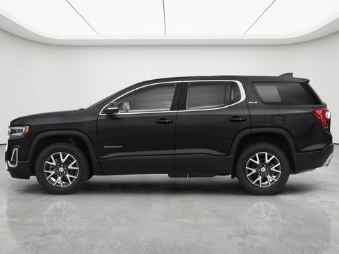Used 2023 GMC Acadia SLE w/ Driver Convenience Package FWD image 53