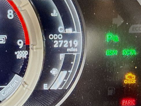 Certified 2022 Lexus LC 500 Convertible w/ Touring Package image 13