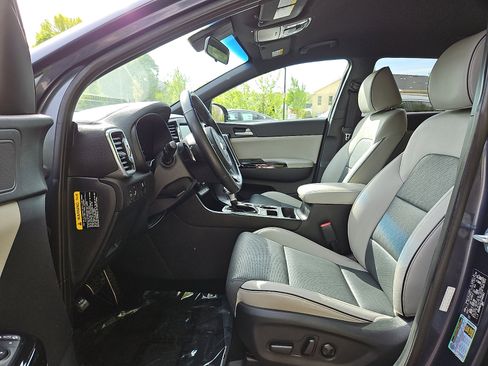 Used 2018 Kia Sportage EX w/ EX Sport Appearance Package AWD/4WD image 13
