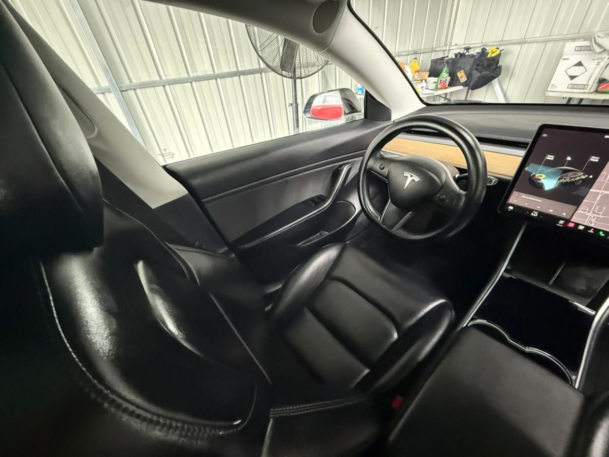 Used 2019 Tesla Model 3 Standard Range Plus RWD image 42