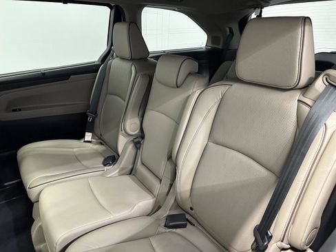 Certified 2023 Honda Odyssey Elite image 28