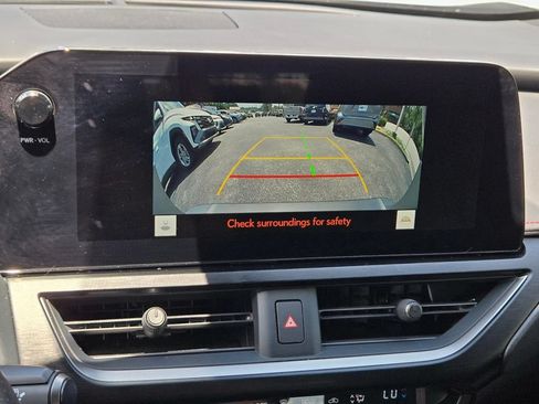 Used 2023 Lexus UX 250h F Sport FWD image 26