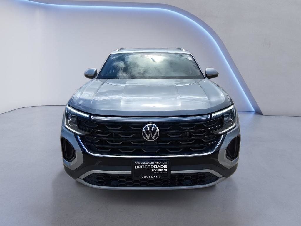 Used 2024 Volkswagen Atlas Cross Sport SE w/ Panoramic Sunroof Package AWD/4WD image 9