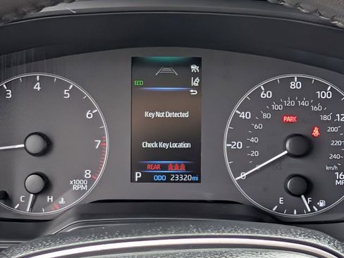 Used 2025 Toyota Corolla SE image 19