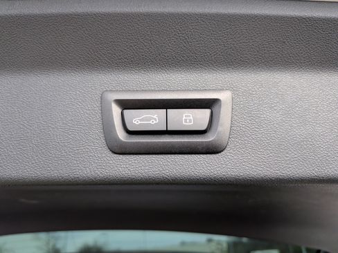 Certified 2024 BMW X3 M40i w/ Premium Package image 40