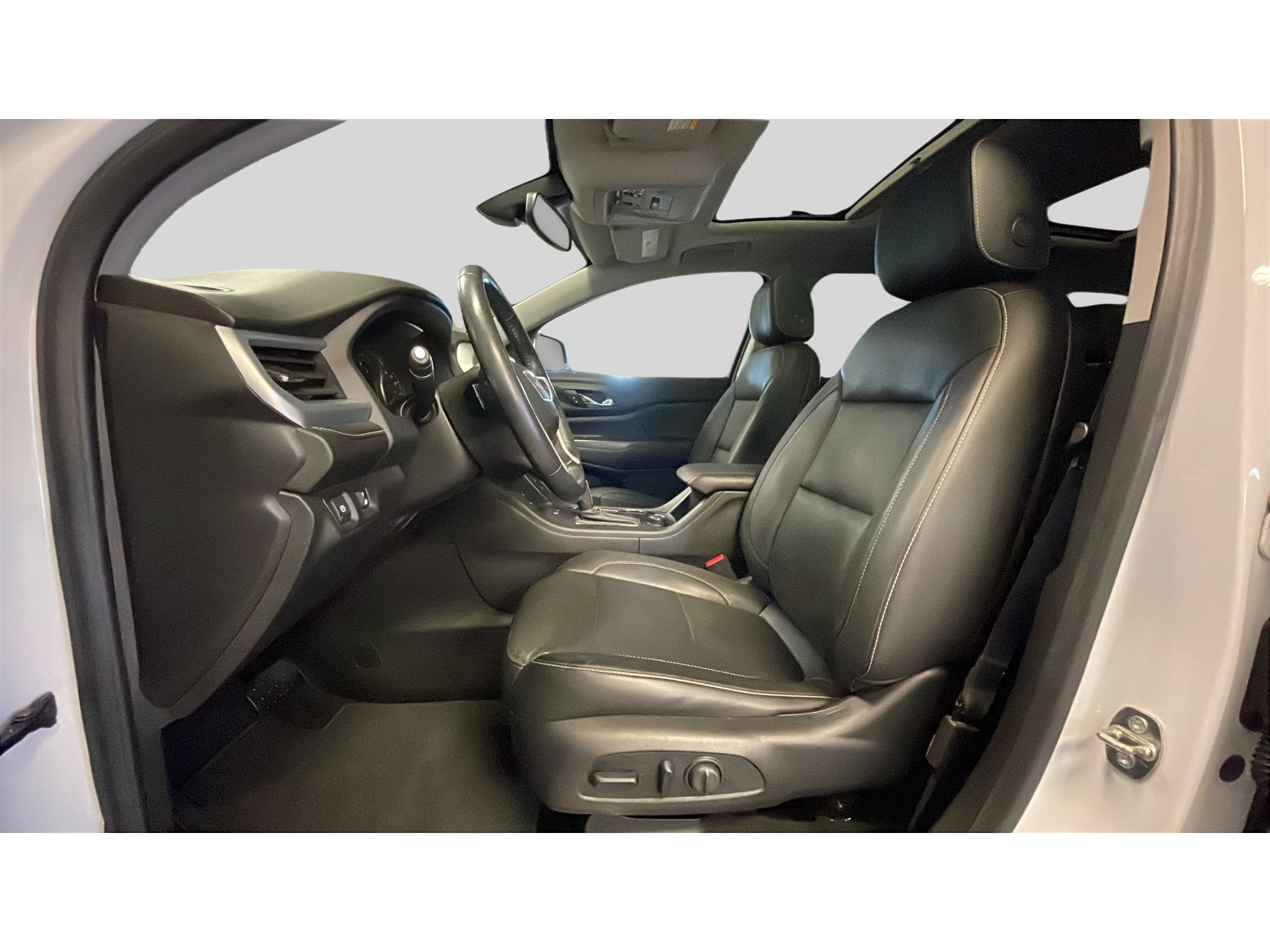 Used 2019 GMC Acadia SLT FWD image 12