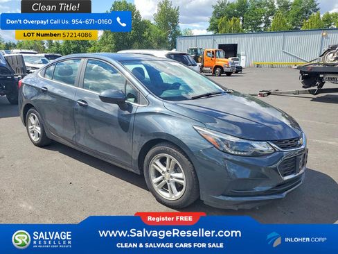 Used 2017 Chevrolet Cruze LT FWD image 5