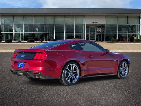 Used 2019 Ford Mustang GT Premium image 6