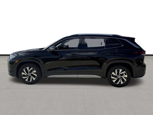 New 2026 Volkswagen Tiguan S FWD image 8