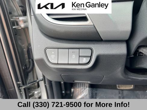 Certified 2024 Kia Seltos LX AWD/4WD image 30