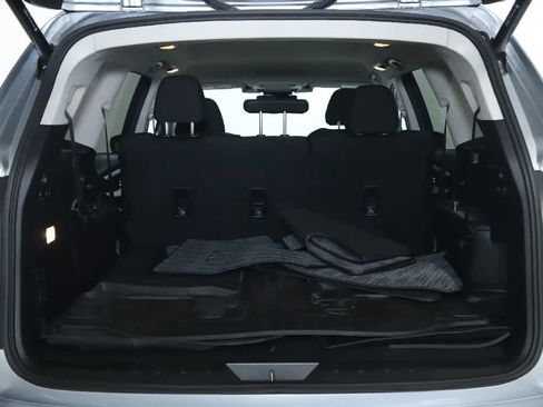 Used 2023 Subaru Ascent Premium w/ Convenience Package image 30