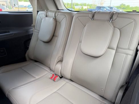 Used 2020 Lincoln Aviator Reserve w/ Equipment Group 202A AWD/4WD image 14