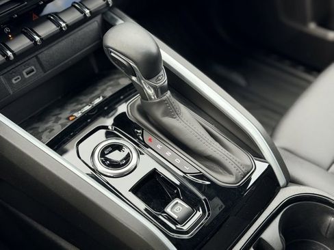 Certified 2023 Chevrolet Colorado LT w/ LT Convenience Package III image 18