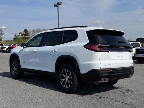 New 2026 GMC Acadia AT4 w/ Luxury Package AWD/4WD image 7