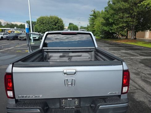 Used 2019 Honda Ridgeline Sport image 26