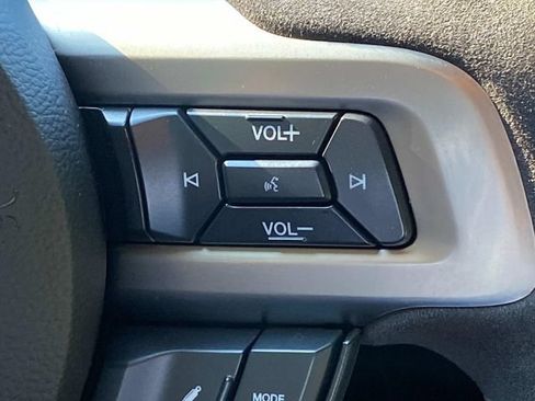 Used 2019 Ford Mustang Shelby GT350 w/ Technology Package RWD image 19