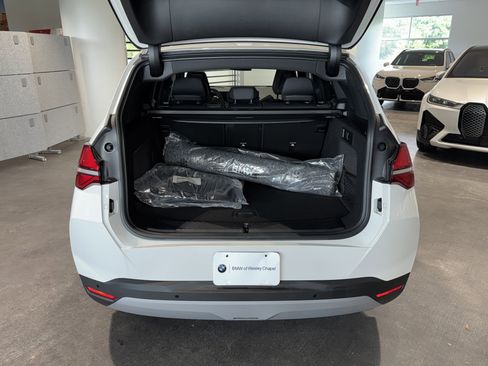 New 2026 BMW X3 xDrive30 w/ Convenience Package AWD/4WD image 5
