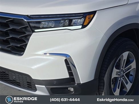 New 2025 Honda Pilot EX-L image 6